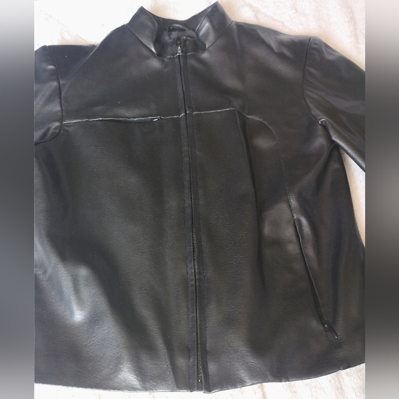 Faux leather jacket. Size S - Picture 3 of 13